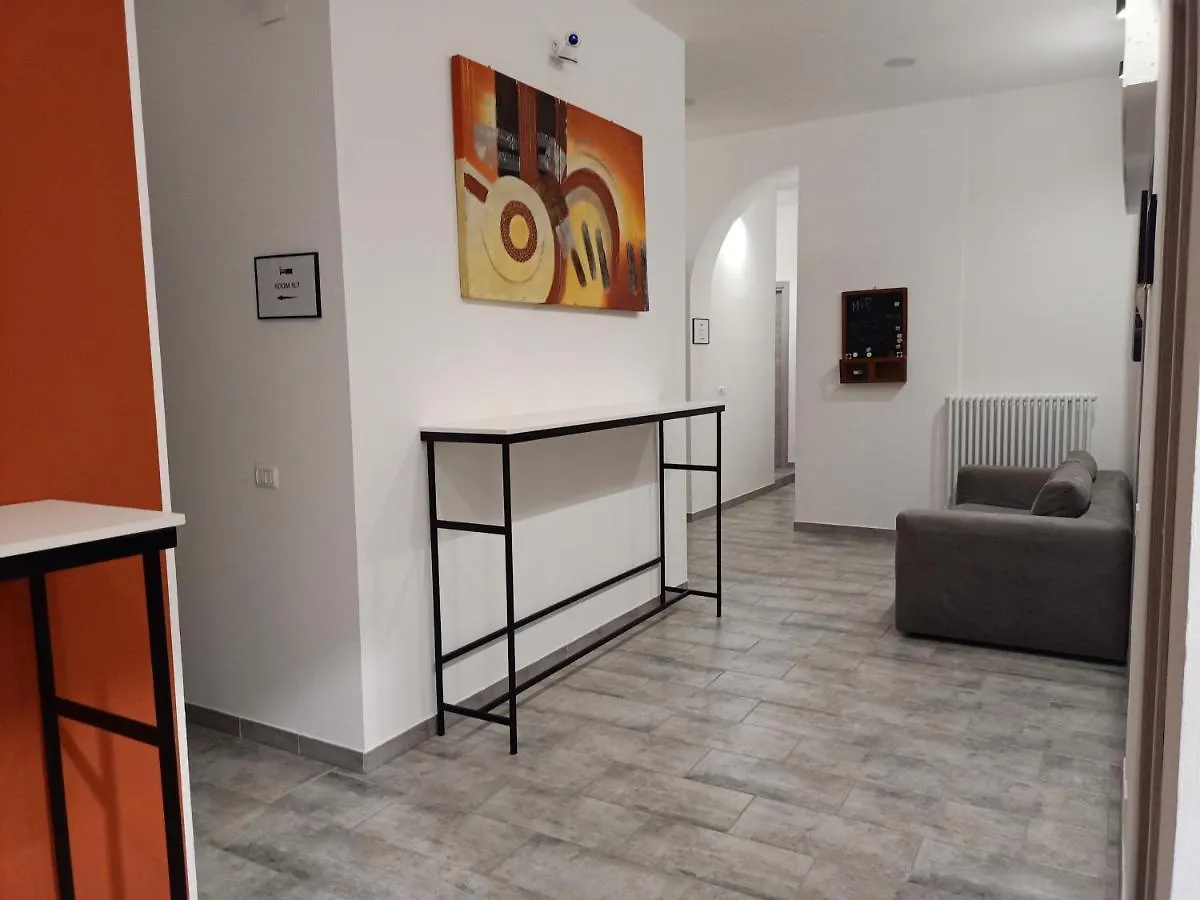 Airport Boulevard Guesthouse Grassobbio 0*,  Italy