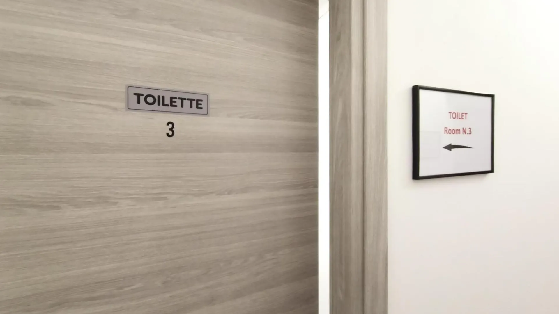 Airport Boulevard Guesthouse Grassobbio Italy